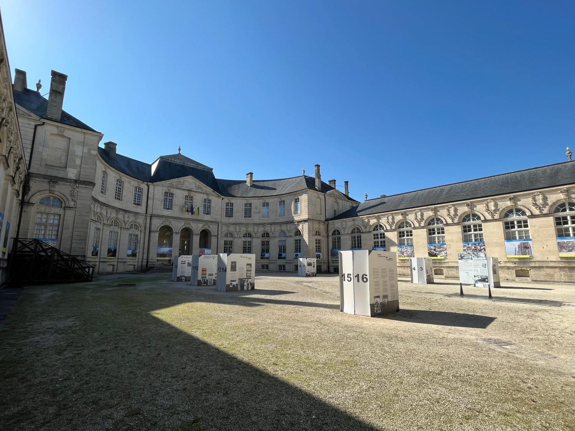 La Cour Du Prince Verdun-sur-Meuse Exteriér fotografie